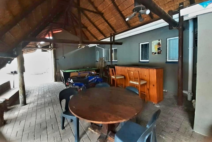 4 Bedroom Property for Sale in Safari Gardens North West